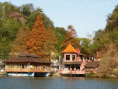 Image: Jinjiang River retreat - Click to Enlarge