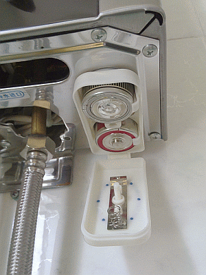 Image: Modern water heater showing batteries - Click to Enlarge